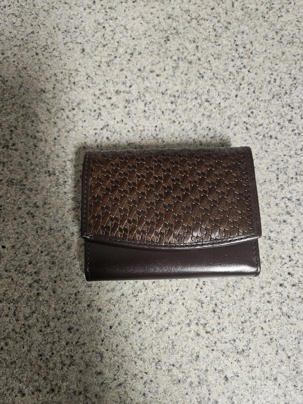 Fossil Vintage Dark Brown Leather ID & Card Bifold Wallet